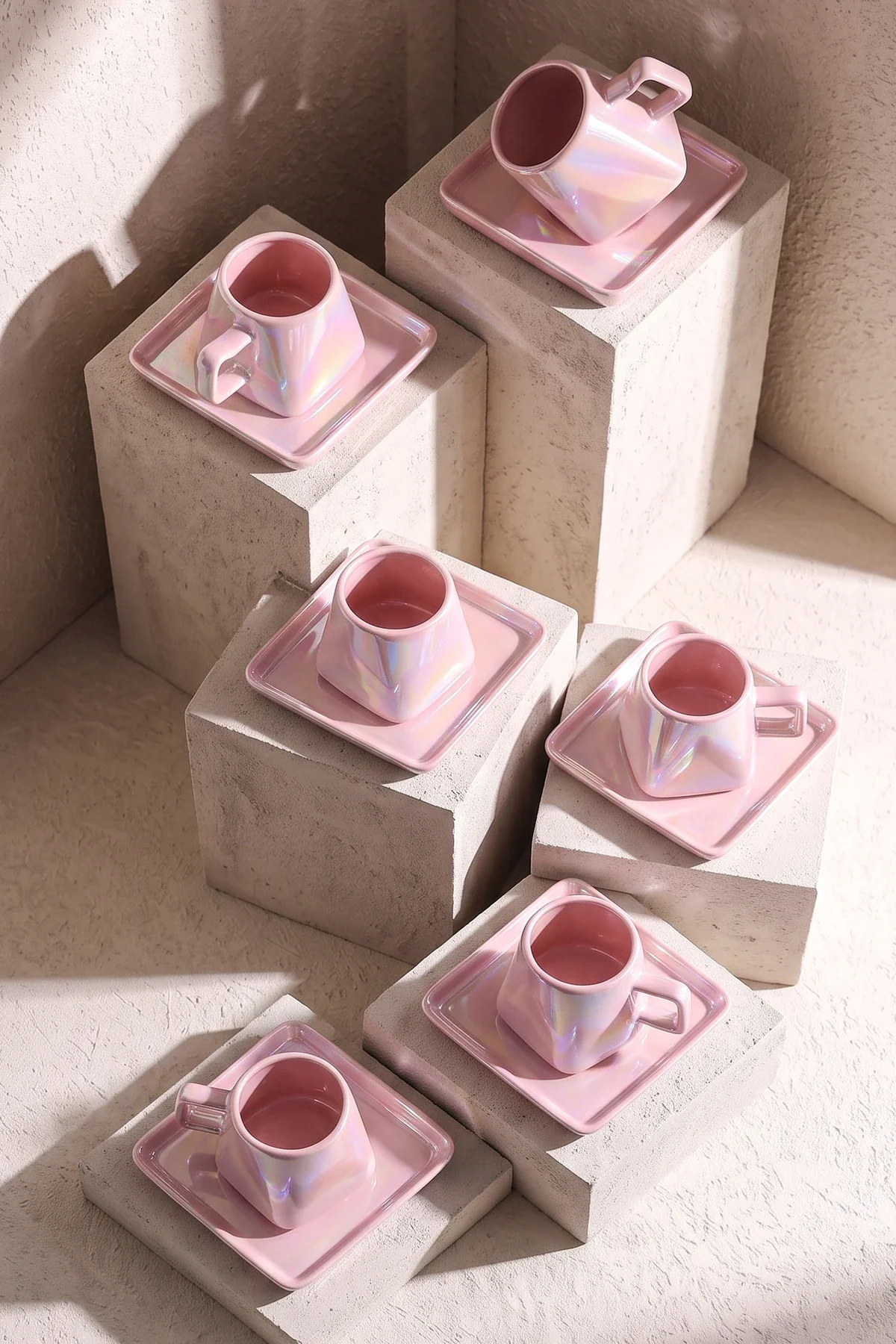 Pinks Porselen 6 Kişilik Kahve Fincanı Takımı · 3. fotoğraf